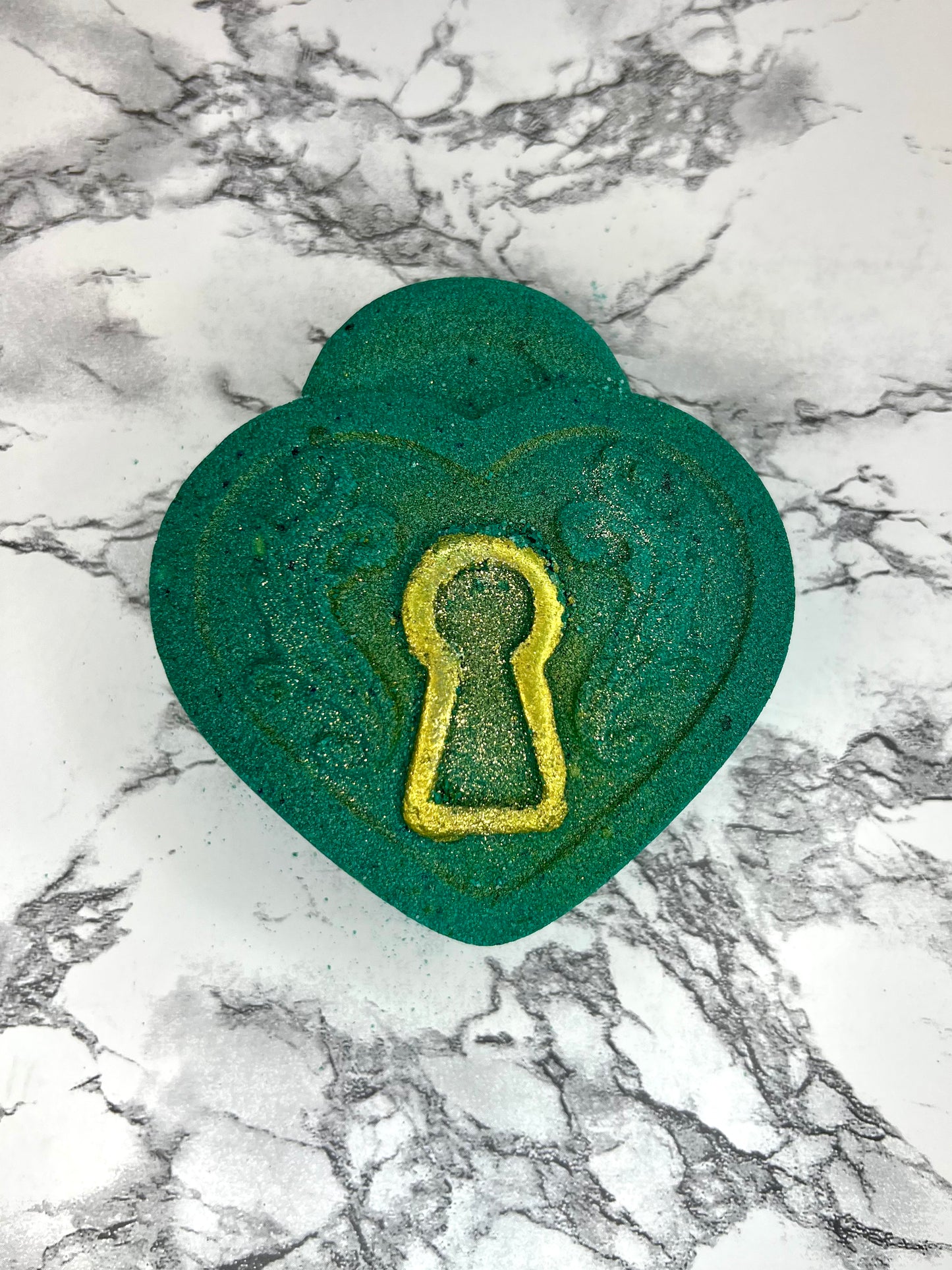 Gates to Paradise Crystal Infused Bath Bomb